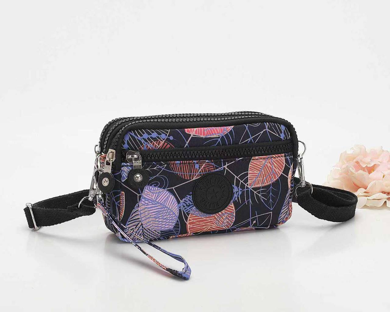 Kipling 
20 dhs❤️

Zain39
♥️♥️♥️