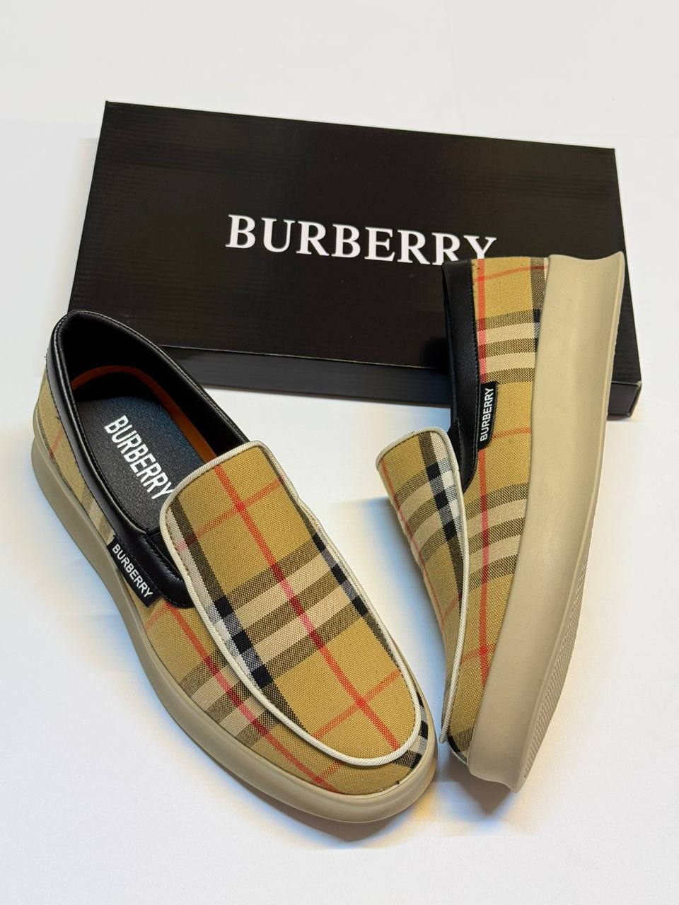 BURBERRY SHOES
GOOD QUALITY
105 dhs✅
Size 39 TO 45

Zain40
♥️♥️♥️