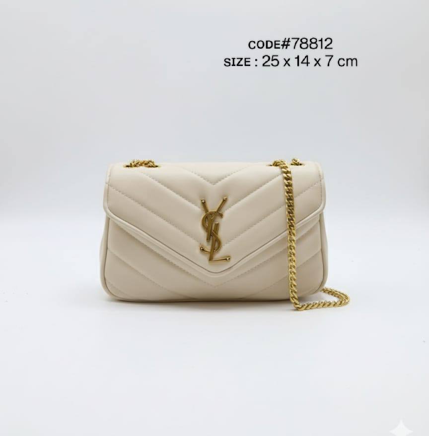 YSL - ʏᴠᴇs sᴀɪɴᴛ ʟᴀᴜʀᴀɴᴛ
sᴍᴀʟʟ ʟᴏᴜʟᴏᴜ sʜᴏᴜʟᴅᴇʀ ʙᴀɢ
ɢᴏʟᴅ ʜᴀʀᴅᴡᴀʀᴇ
ǫᴜɪʟᴛᴇᴅ ʟᴇᴀᴛʜᴇʀ ᴍᴀᴛᴇʀɪᴀʟ
sɪᴢᴇ: 25 cm

70 dhs🪙🖤

Zain31
♥️♥️♥️