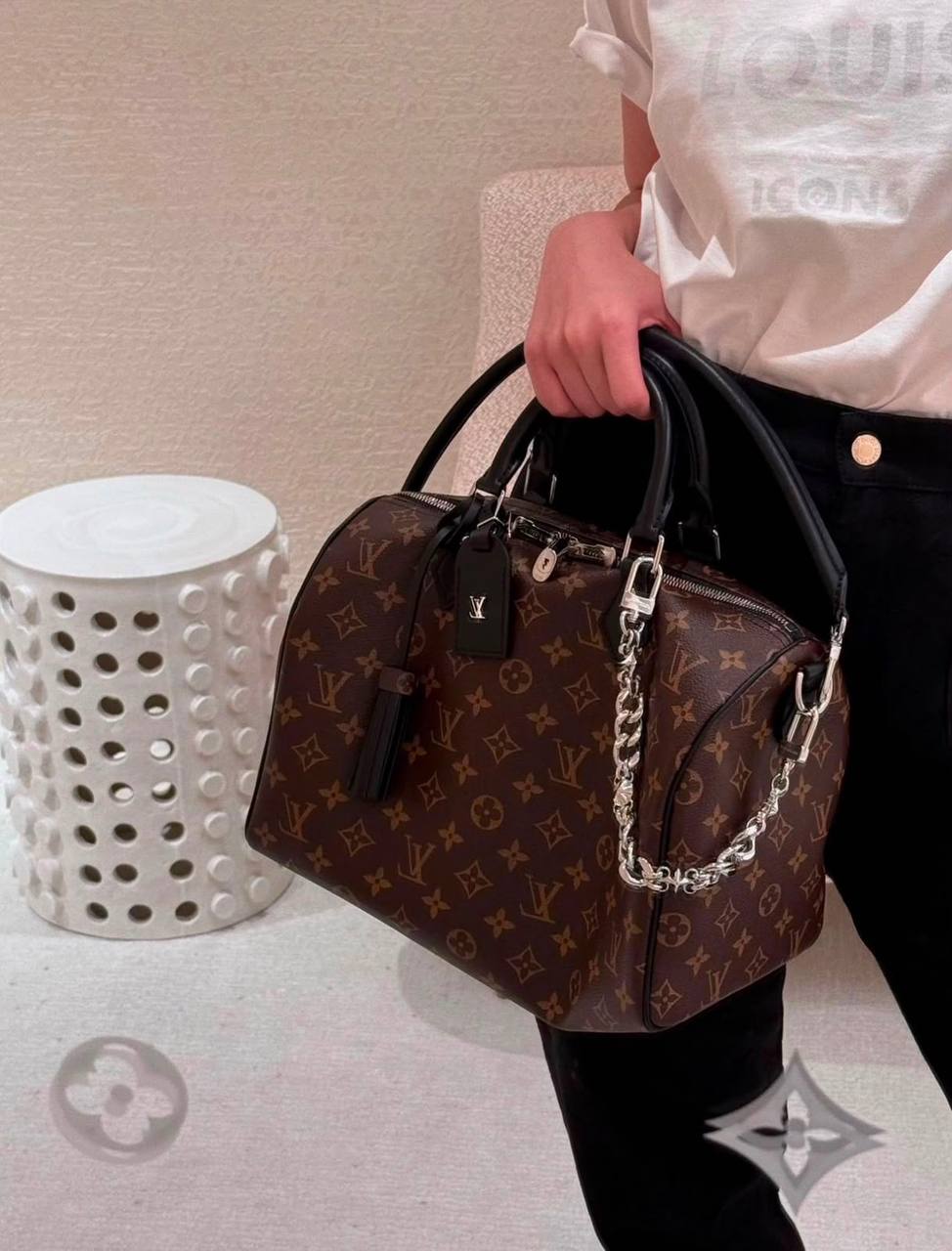 LOUIS VUITTON 

COPY ONE 

NEW DESIGN 

220 DHS🇦🇪🇦🇪🇦🇪

Zain295
♥️♥️♥️