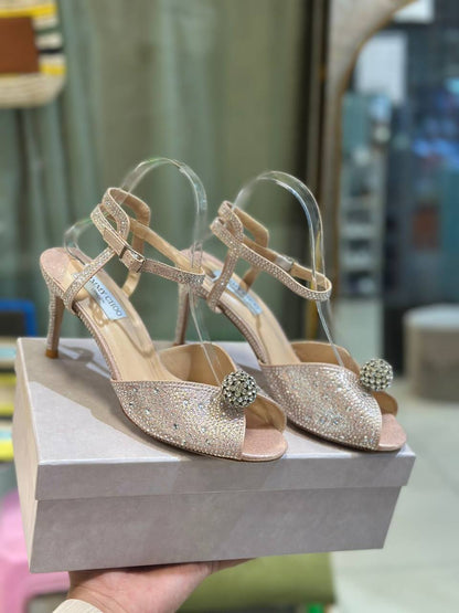 Jimmy choo 
size 36 to 41
140 dhs✅

Zain146
♥️♥️♥️