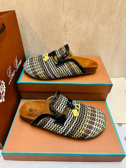 Loro Piana
SIZE 36-41  
180 dhs✅

Zain88
♥️♥️♥️