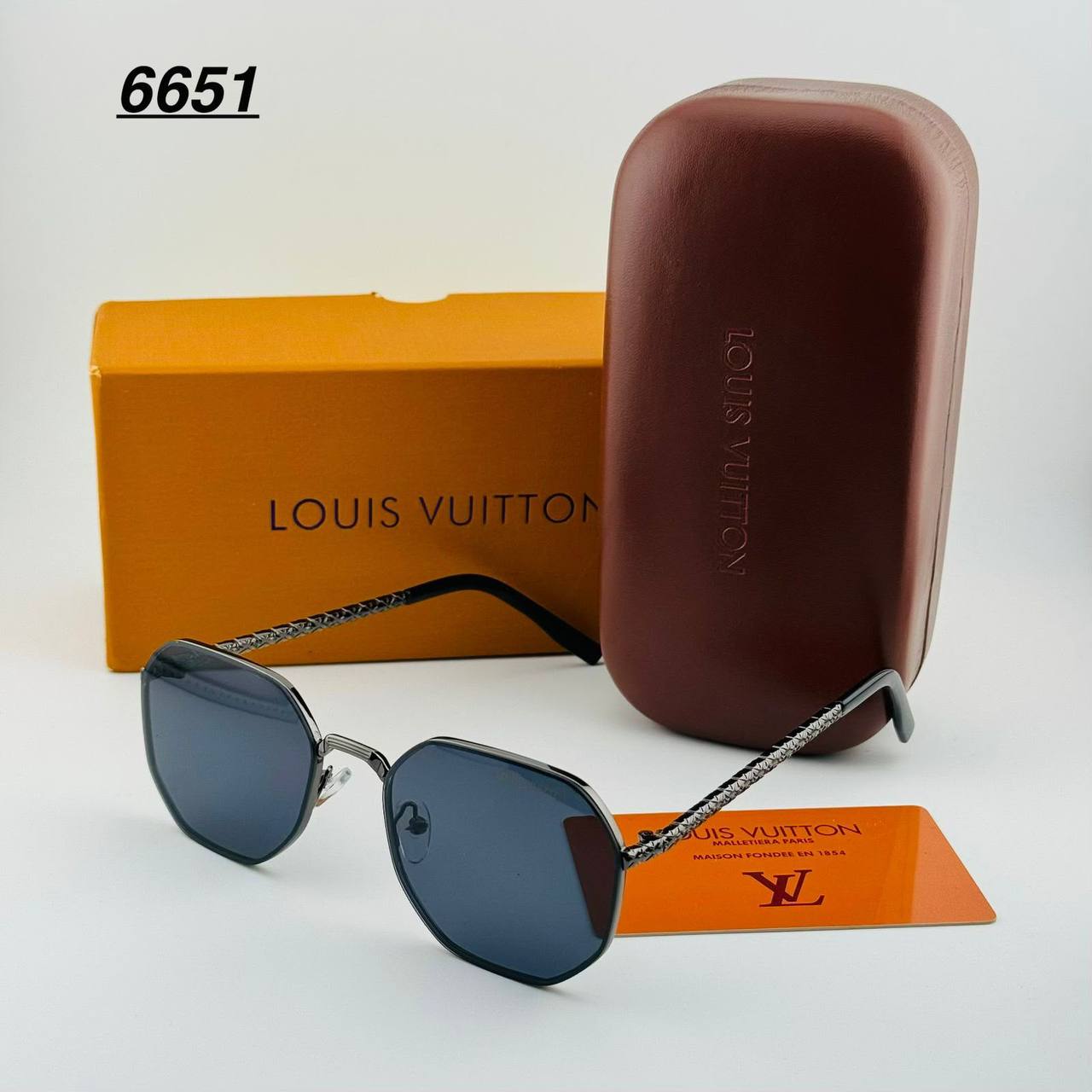 Sunglassea
65 dhs✅

Zain182
♥️♥️♥️