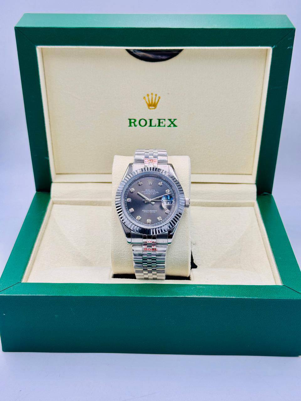 Rolex Men  
Master quality*🤩🤩
*Automatic*
230 dhs👑

Zain08
♥️♥️♥️