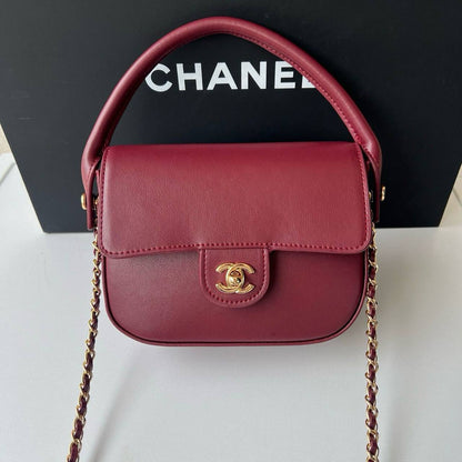 Chanel
Master🌺
Chanel 💕🫶🏼 
290 dhs💓

Zain297
♥️♥️♥️
