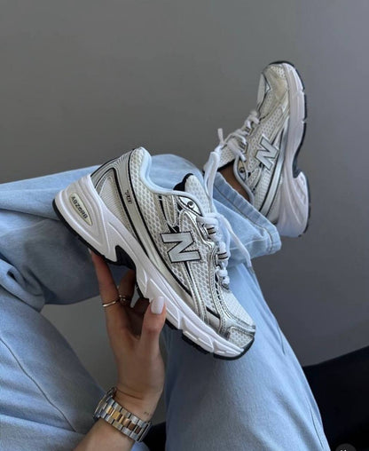 New balance 740 , 
Size 36 to 45 , 
190 dhs✅

Zain196
♥️♥️♥️