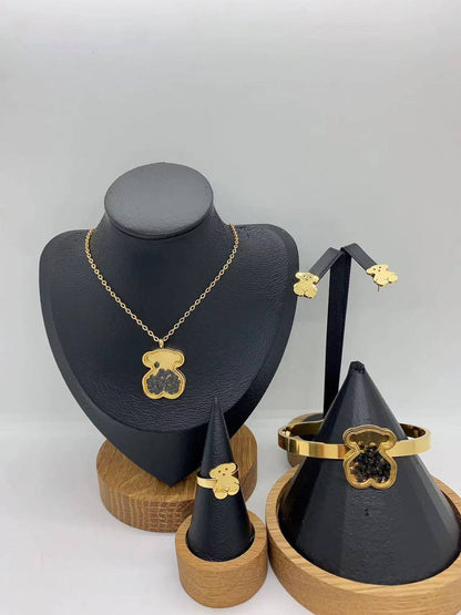 one Set Accessories
50 dhs🇦🇪

Zain45
♥️♥️♥️