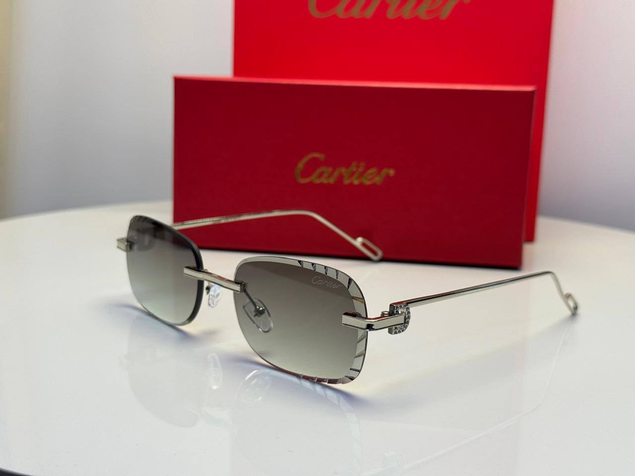 Cartier & lv 

45 DHS🇦🇪🇦🇪🇦🇪

Zain182
♥️♥️♥️