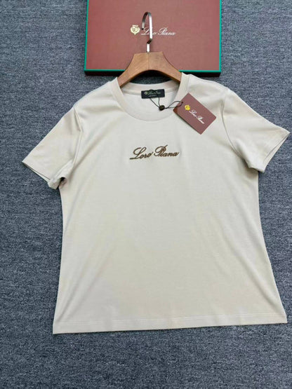 *New collections*                                                
LORO PIANA
*Super Master quality*
*Sizes: S M L XL* 
280 dhs✅

Zain308
♥️♥️♥️