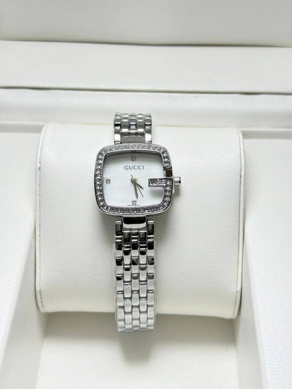 Gucci Ladies
55 dhs🪙🌨️

Zain29
♥️♥️♥️