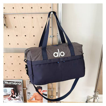 Alo Bag
75 dhs🇦🇪🇦🇪
size 45/30/21cm

Zain26
♥️♥️♥️