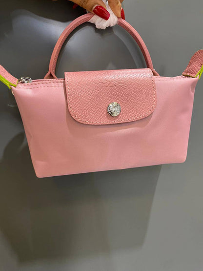 Long champ
Master
Good quality 
120 dhs🪙🌨️

Zain57
♥️♥️♥️