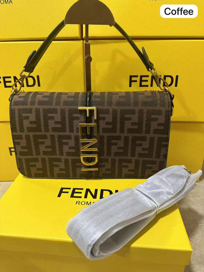Fendi

1️⃣ First quality +🎁

Size : 25 * 14 cm
90 dhs🇦🇪🇦🇪

with box 🎁
Zain115
♥️♥️♥️