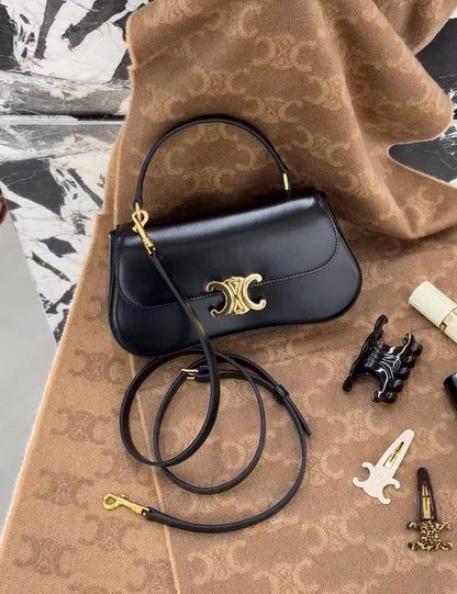 Celine
95 dhs🪙🌨️

Zain148
♥️♥️♥️