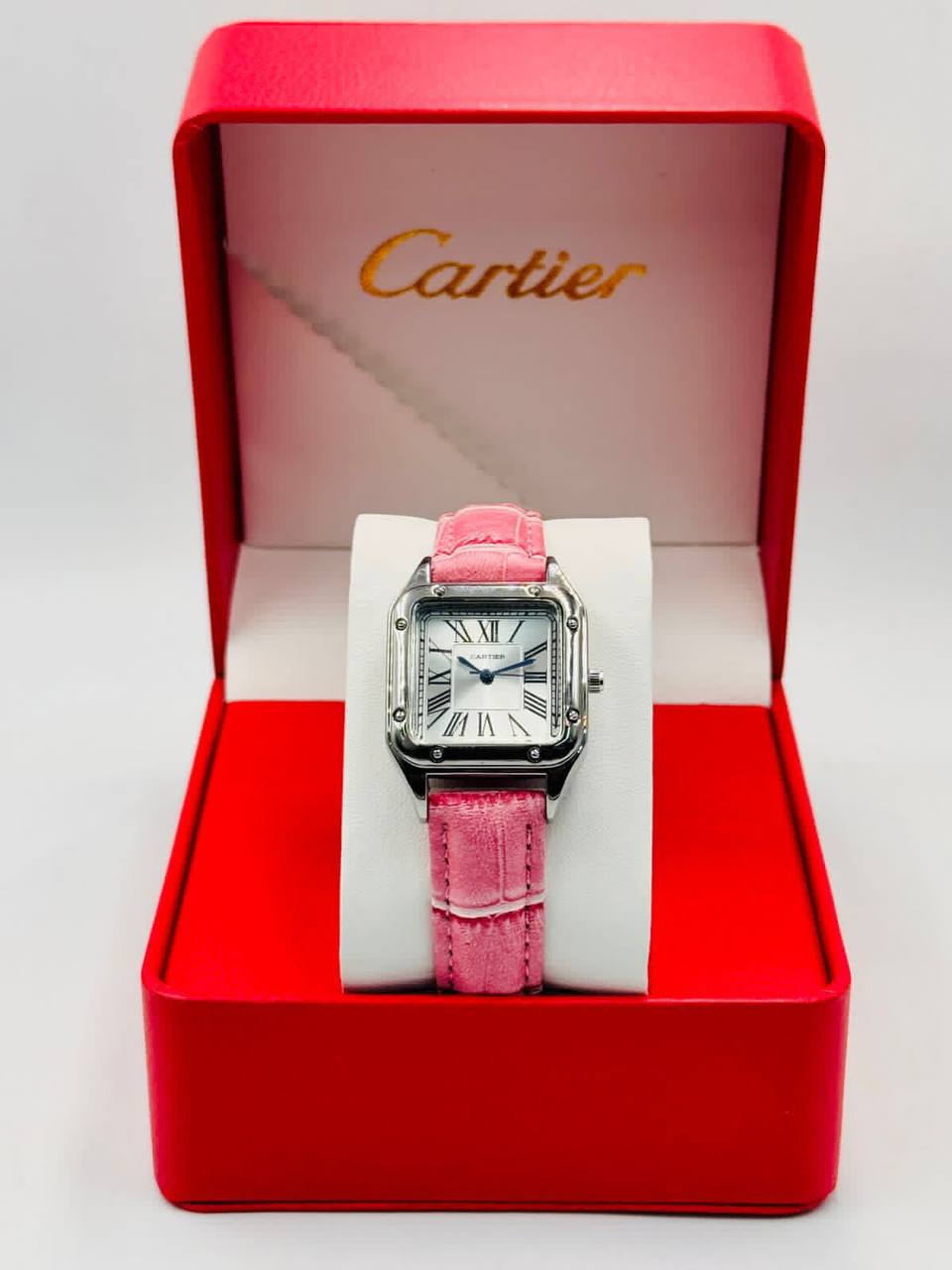 Cartier Ladies 
55 dhs💓

Zain08
♥️♥️♥️