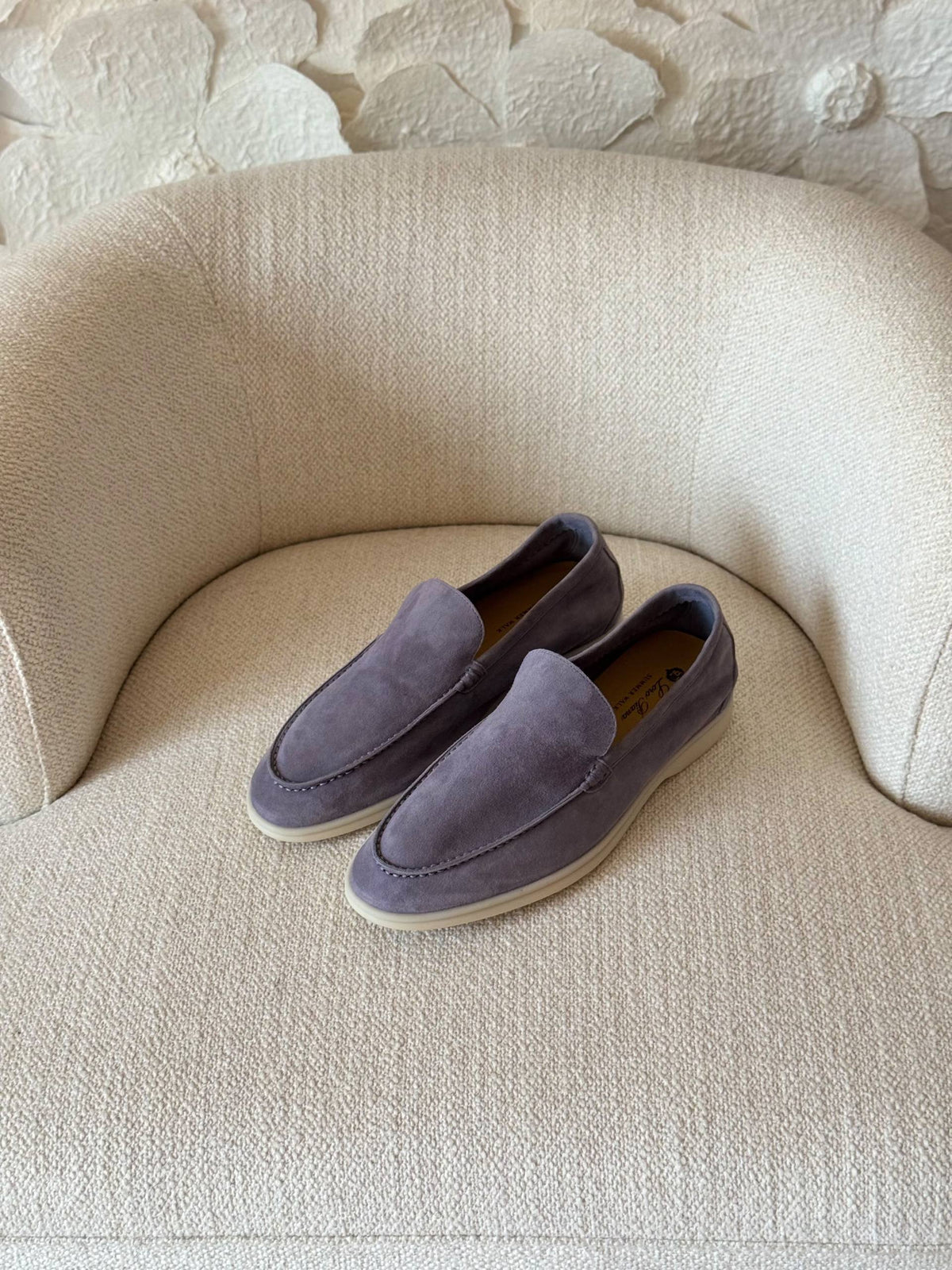 LORO SUMMER 

WALK AAA quality

SIZE: 40 to 47 

430 dhs🇦🇪🇦🇪🇦🇪
Zain185
♥️♥️♥️