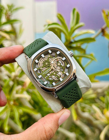 Lee-Cooper Men
50 dhs✅
*Battery*

Zain29
♥️♥️♥️