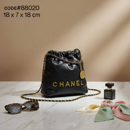 CHANEL 22 ᴍɪɴɪ
ʙᴜᴄᴋᴇᴛ ʜᴀɴᴅ/ ᴄʀᴏss ʙᴀɢ
ǫᴜɪʟᴛᴇᴅ ʟᴇᴀᴛʜᴇʀ
ɢᴏʟᴅ ʜᴀʀᴅᴡᴀʀᴇ
ᴡɪᴛʜ ᴄʜᴀɪɴ ʙᴇʟᴛ sᴛʀᴀᴘ
sɪᴢᴇ : 18 cm
ᴡɪᴛʜ BOX
🎁🎁🎁

75 dhs✅

Zain31
♥️♥️♥️