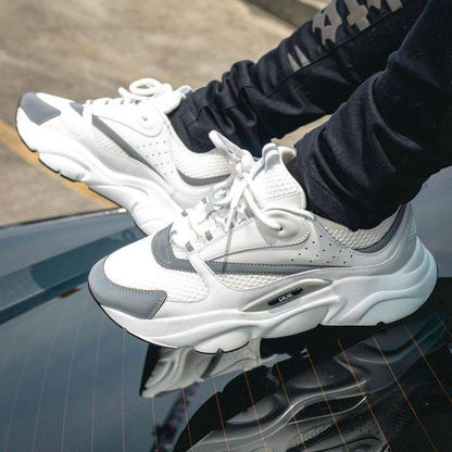 Dior B22 'White Grey'🤍💨
36-45 AVAILABLE 
270 dhs✅

Zain242
♥️♥️♥️
