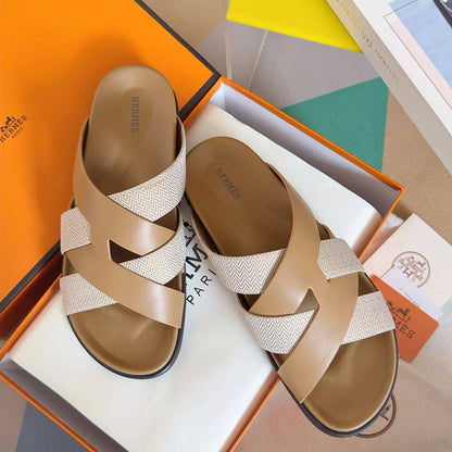 Hermes
Size 40-45 
110 dhs🇦🇪

Zain132
♥️♥️♥️