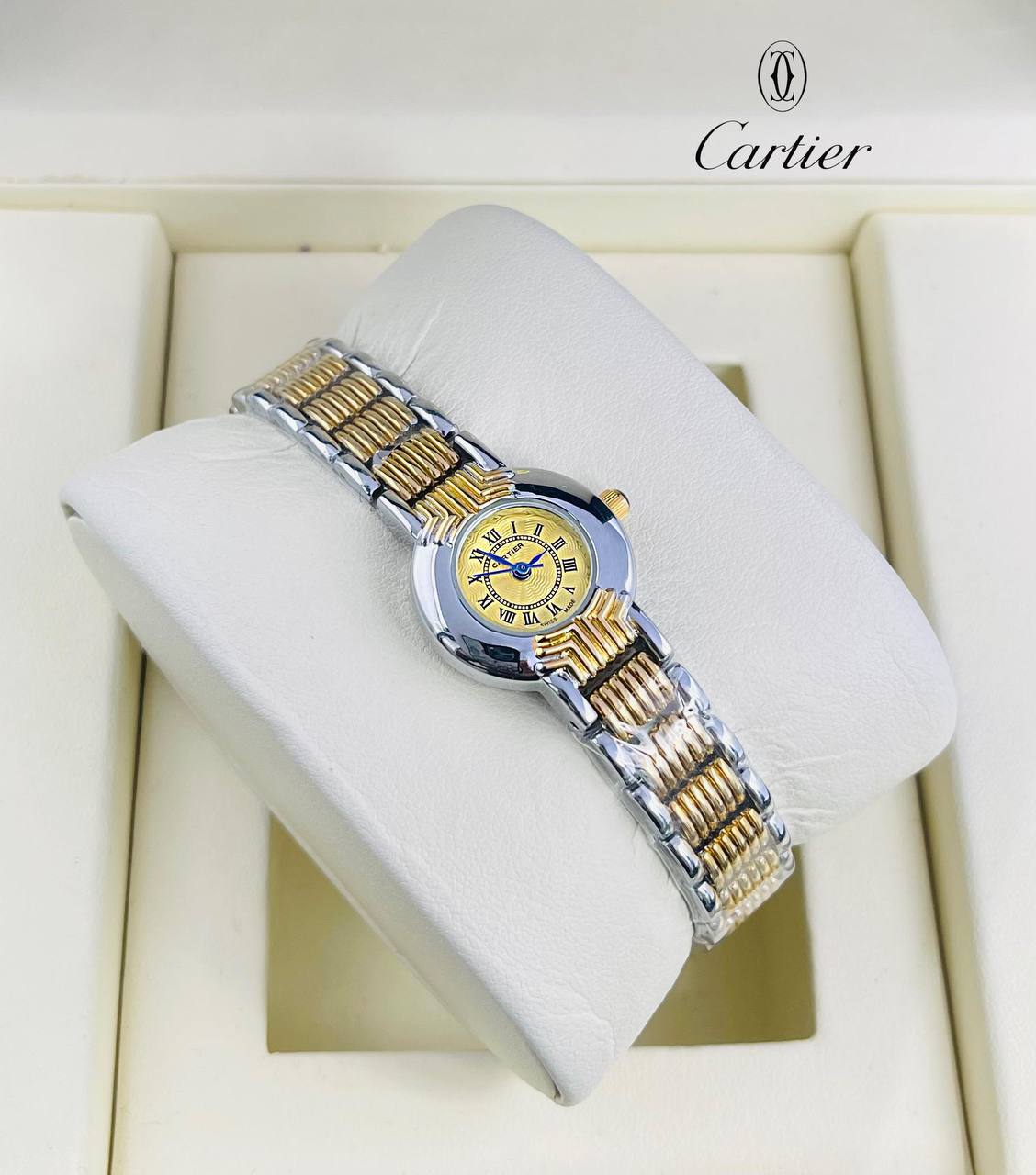 Cartier ladies
55 dhs🪙🌨️

Zain29
♥️♥️♥️