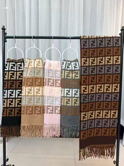 Winter scarf 
45 dhs❣️

Zain93
♥️♥️♥️