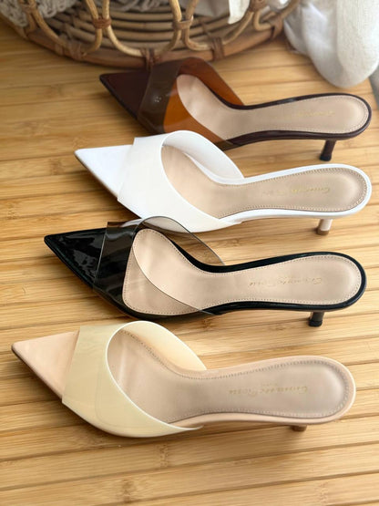 Gianvito Rossi
Super Master
𝗦𝗶𝘇𝗲 𝟯𝟲 𝘁𝗼𝗼 𝟰𝟭 
450 dhs💛

Zain303
♥️♥️♥️