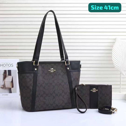 Coach
Good quality
110 dhs🪙🌨️

Zain186
♥️♥️♥️