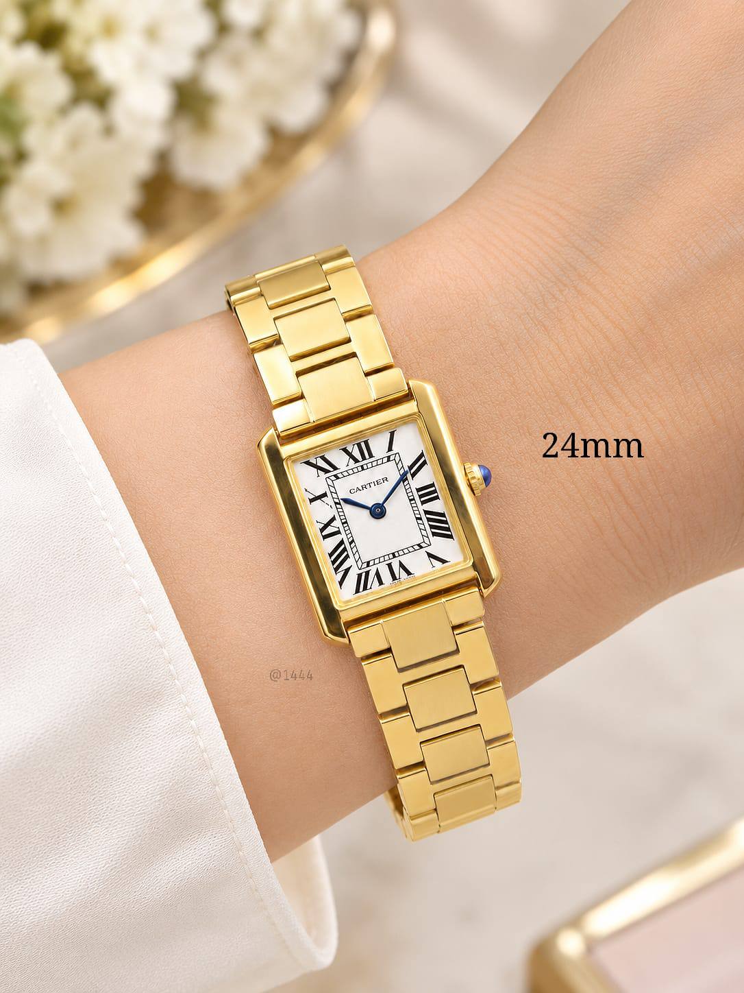 Cartier 

lady Tank 

24.mm

250 dhs🇦🇪🇦🇪

Zain304
♥️♥️♥️