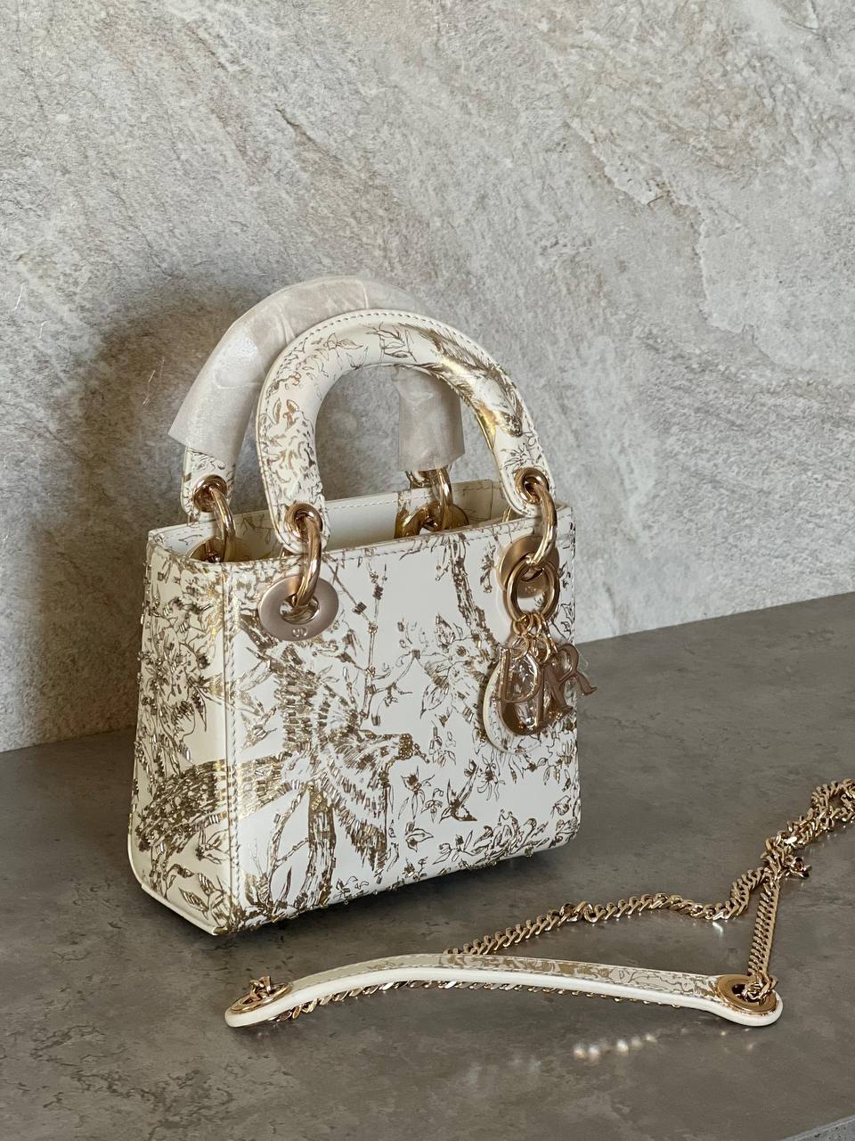 𝐌𝐈𝐍𝐈 𝐋𝐀𝐃𝐘 𝐃𝐈𝐎𝐑 𝟏𝟕𝐂𝐌 𝐒𝐔𝐏𝐄𝐑 𝐌𝐀𝐒𝐓𝐄𝐑 𝐐𝐔𝐀𝐋𝐈𝐓𝐘 
1600 dhs💓

ZainETAG4
♥️♥️♥️