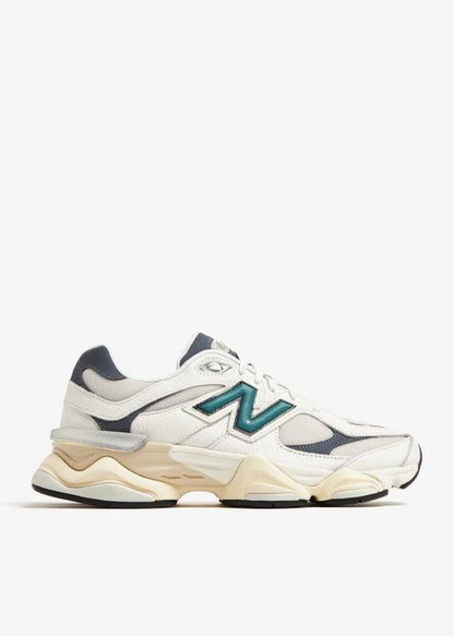 NB
Size 40-45⚡️ 
140 dhs❣️

Zain183
♥️♥️♥️