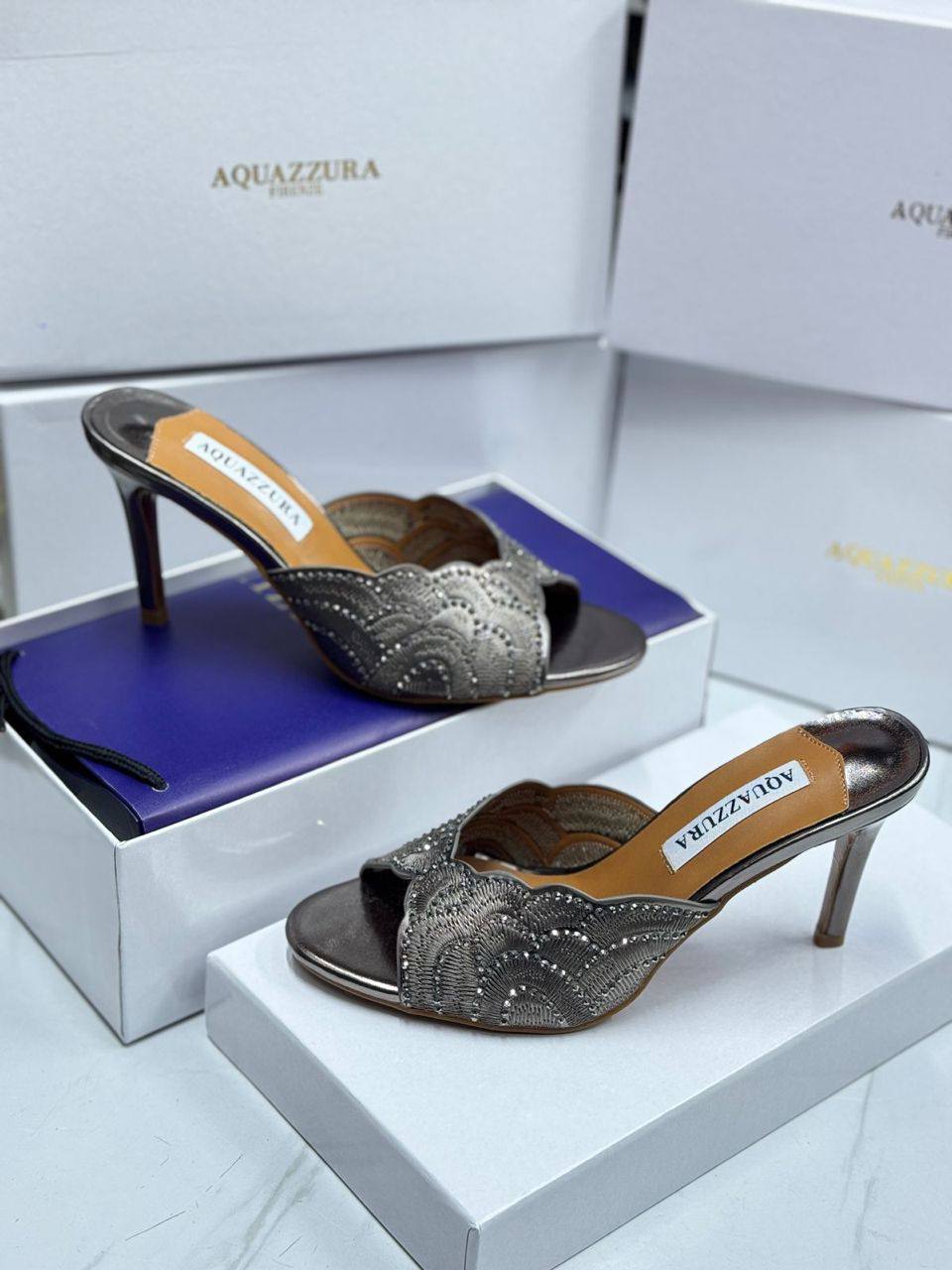 Aquazzura 
120 dhs🌺
Size 36-41

Zain21
♥️♥️♥️