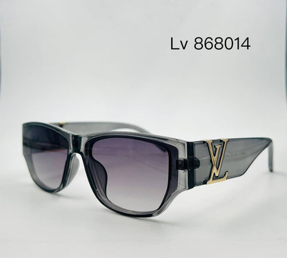LV
Sunglasses 🕶️ 
good quality 💯
With master box 🗃️ 
50 dhs✅

Zain273
♥️♥️♥️