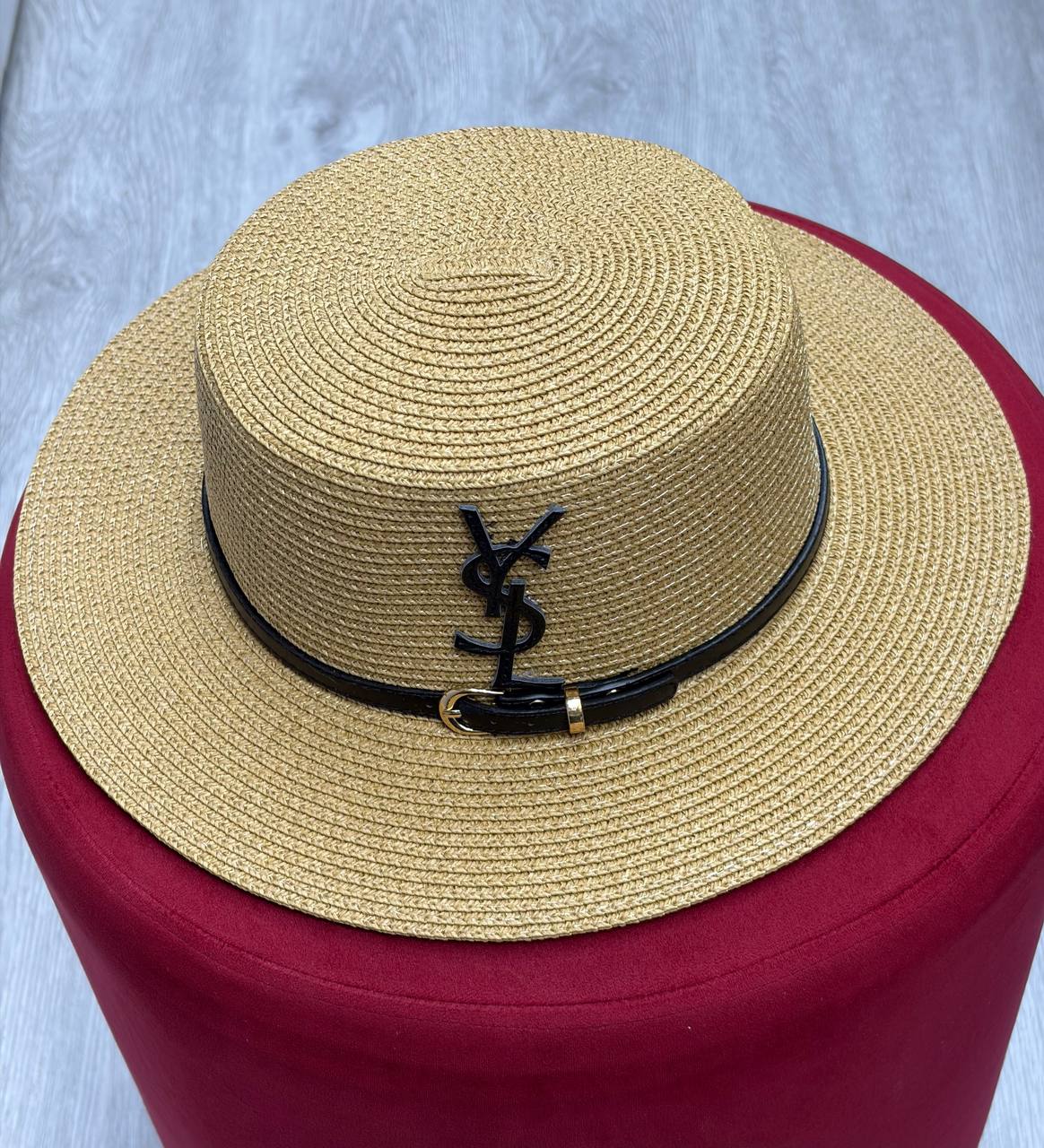 NEW BEACH HATS
230 dhs🇦🇪🇦🇪

Zain328
♥️♥️♥️