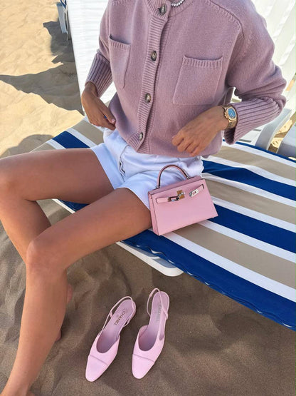 Chanel
AAA Quality
*CHANEL*
𝗦𝗶𝘇𝗲 𝟯𝟲 𝘁𝗼 𝟰𝟭 
450 dhs✅

Zain303
♥️♥️♥️