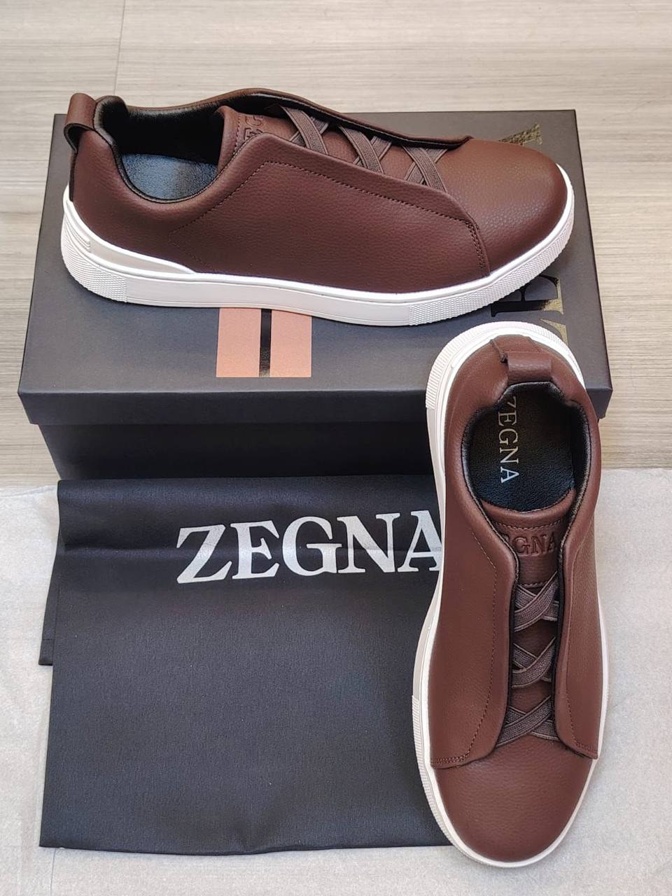 Shoes & Slippers
Size 36-41
What is ur size 💓

Zain16
♥️♥️♥️
