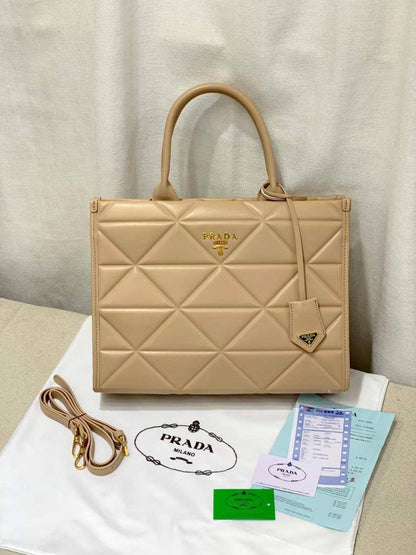 New Stock
110 dhs✅
high quality

Zain26
♥️♥️♥️