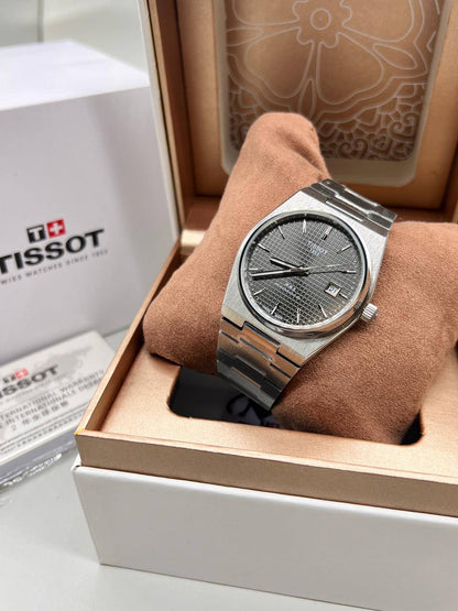 Tissot
Automatic  
master quality  
260 dhs🌺

Zain85
♥️♥️♥️
