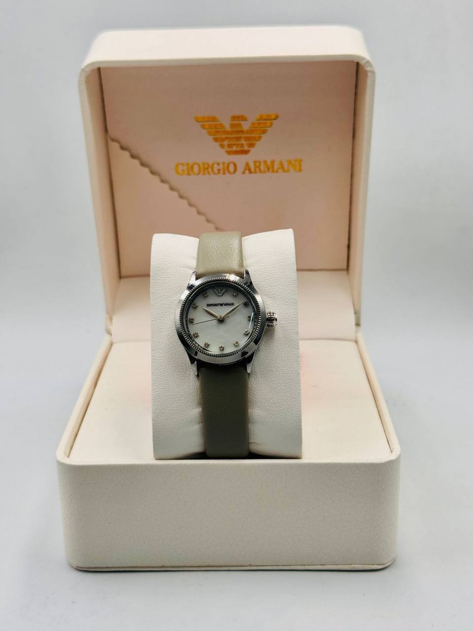ARMANI Ladies
*New arrival*🔥
55 dhs✅

Zain08
♥️♥️♥️