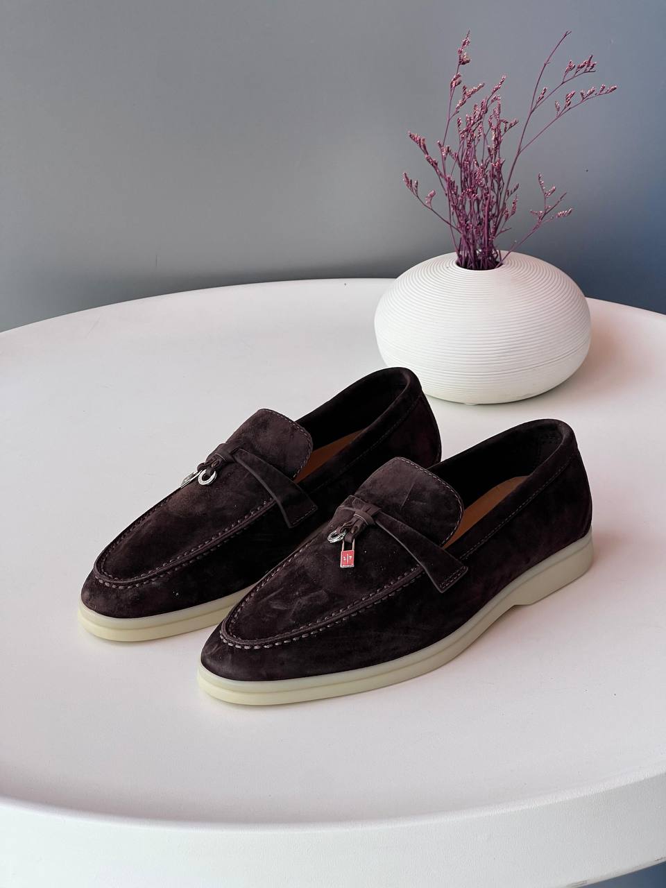 Loro Piana
Size 36-41
_Super master high quality_🪡
450 dhs✅

Zain176
♥️♥️♥️