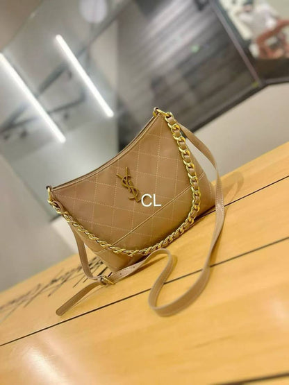 YSL
105 dhs❤️

Zain143
♥️♥️♥️