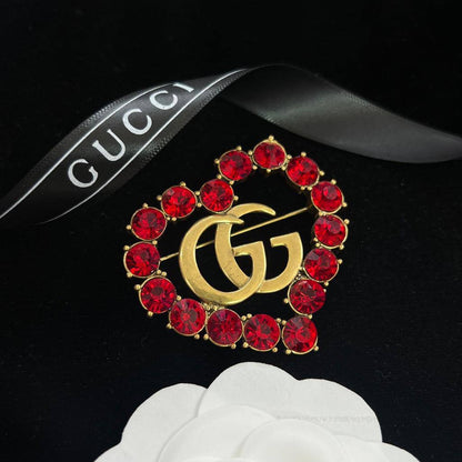 Gucci 💫✨
BROOCH
55 DHS🗽
WITH BOX AND PAPER BAG🎁🛍️

Zain89
♥️♥️♥️
