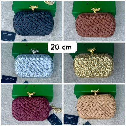 BOTTEGA
110 dhs🪙

With box

Zain90

اطلبوها من الوتس المثبت في الأعلى👆🏻👆🏻

تواصلو معنا 👈🏻 Zain 
For order WhatsApp pinned 👆🏻

♥️♥️♥️