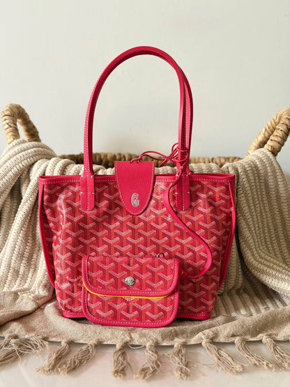 Goyard 
Vipp quality 
Size: 21 cm

For Price 👇 WhatsApp✅
0568585901 
0507557372
0552275751 Owner Zain 👌

Zain315
♥️♥️♥️