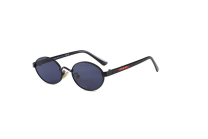 Prada
Sunglasses 🕶️ 
good quality 💯
With master box 🗃️ 
50 dhs❣️

Zain273
♥️♥️♥️