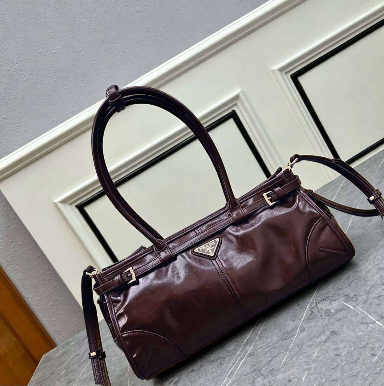 PRADA 
COPY ONE 
210 dhs✅

Zain295
♥️♥️♥️