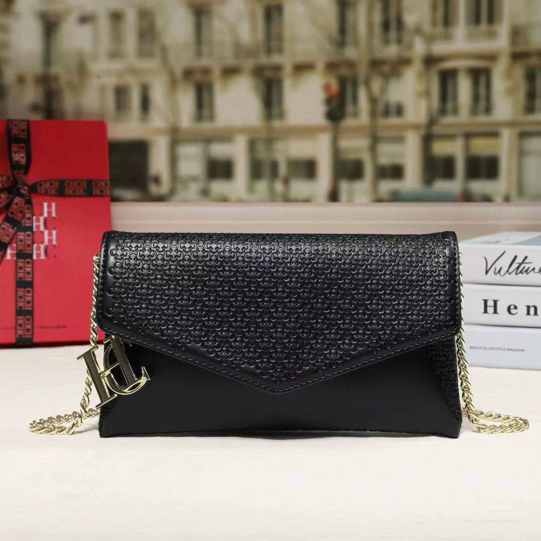 CH

90 dhs🪙💕

Size: 22×13

with box
🎁🎁🎁

Zain07
♥️♥️♥️