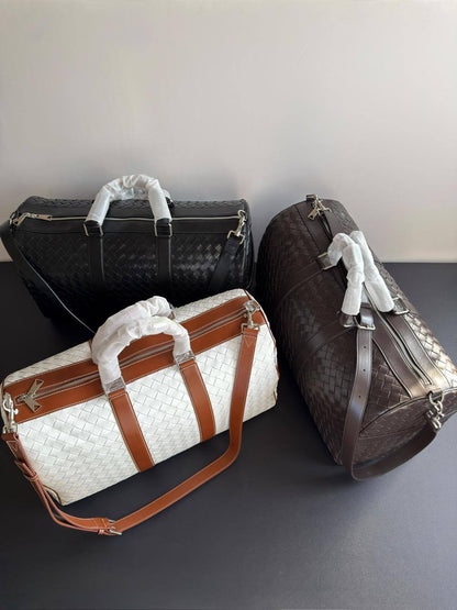 Bottega
Super Master Quality
For Price 👇 WhatsApp✅
0568585901 
0507557372
0552275751 Owner Zain 👌

Zain340
♥️♥️♥️