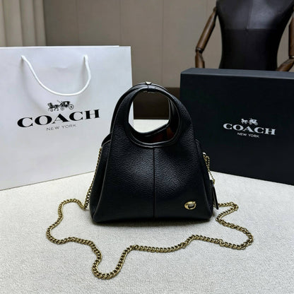 COACH

LanaSMALL 

SIZE NEW 

CAME GOOD QUALITY 

WITH BOX 
100 dhs🇦🇪🇦🇪

Size:20cm

Zain295
Zain39
Zain17
♥️♥️♥️