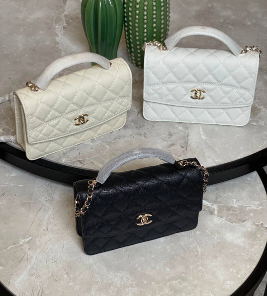 CHANEL
Available original box 📦 
With full packing 🎀🎀
Super high quality 💥💥
For Price 👇 WhatsApp✅
0568585901 
0507557372
0552275751 Owner Zain 👌

Zain283
♥️♥️♥️